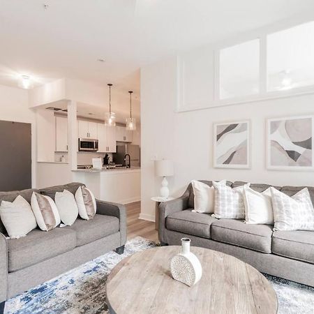 Charming Cozy Apartment With Wi-Fi & Free Parking Σάρλοτ Εξωτερικό φωτογραφία